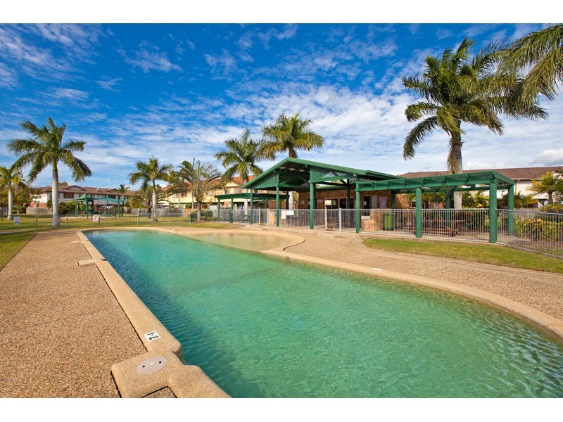 138/9 Bayside Court, Thorneside QLD 4158