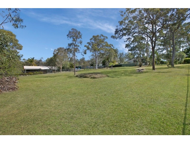 18 Lyndon Road, Capalaba QLD 4157