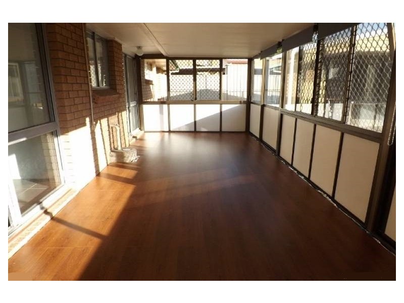 100 Valantine Road, Birkdale QLD 4159