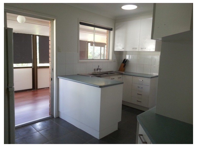 100 Valantine Road, Birkdale QLD 4159