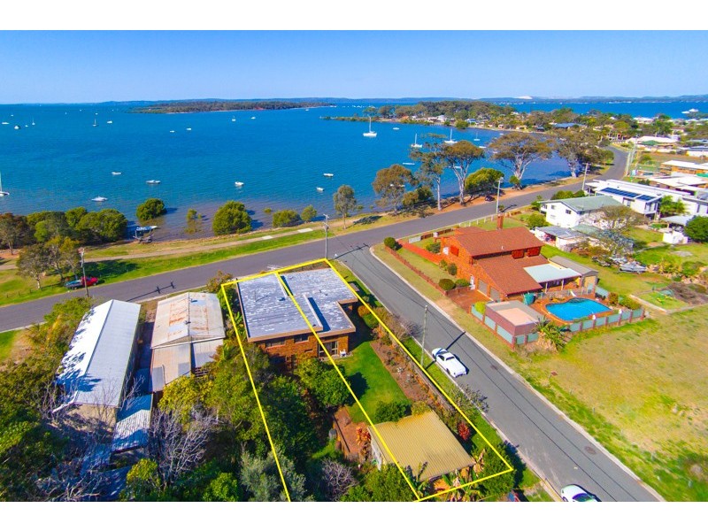 21a and 21b Wilson Esplanade, Victoria Point QLD 4165