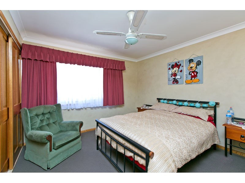 89 Barron Road, Birkdale QLD 4159