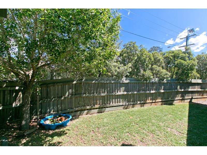 1/2 Syracuse Street, Redland Bay QLD 4165