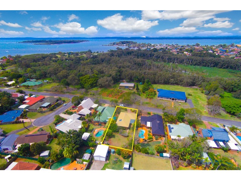 22 Egret Drive, Victoria Point QLD 4165