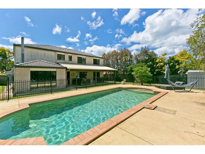 19 Amanda Street, Cleveland QLD 4163