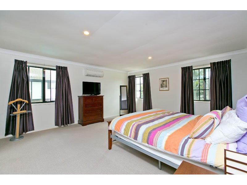 19 Amanda Street, Cleveland QLD 4163