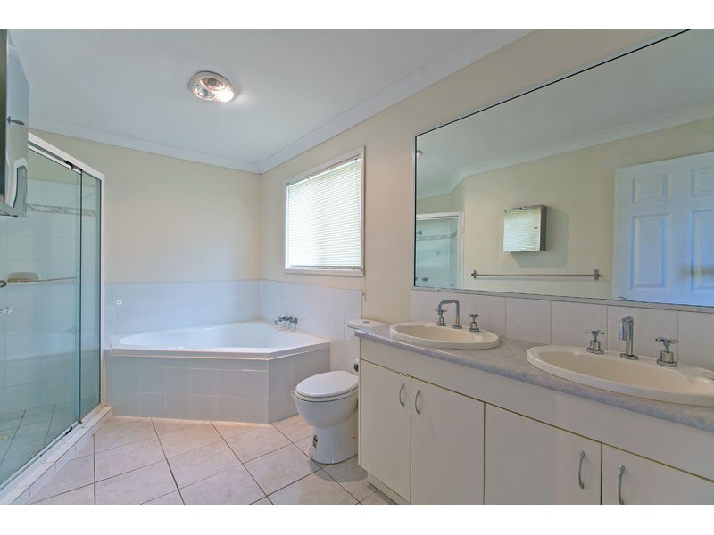 19 Amanda Street, Cleveland QLD 4163