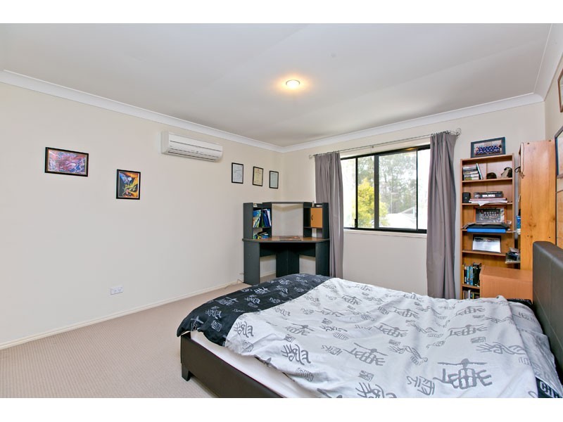 19 Amanda Street, Cleveland QLD 4163