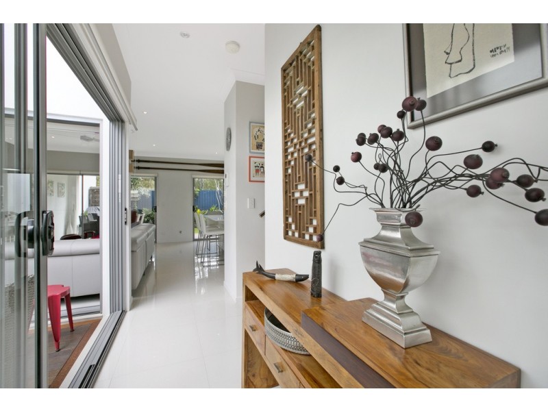 18/92-94 Sturgeon Street, Ormiston QLD 4160