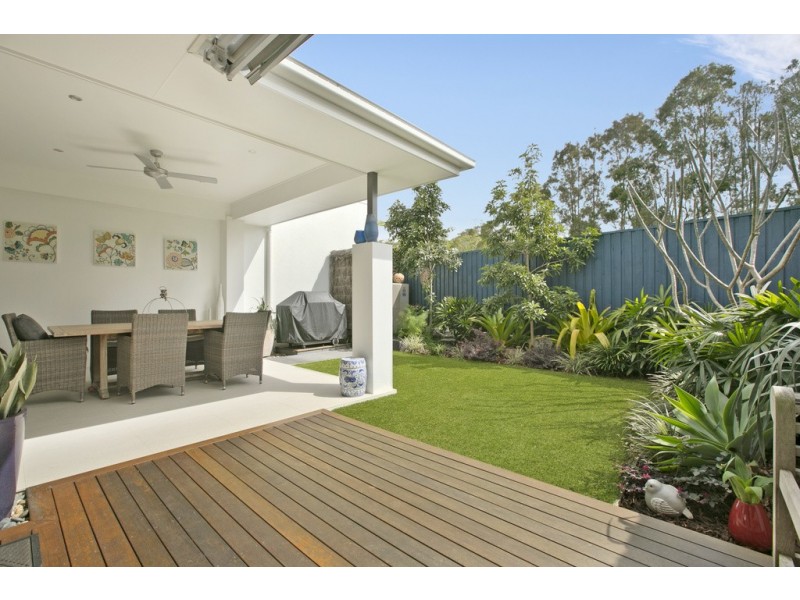 18/92-94 Sturgeon Street, Ormiston QLD 4160