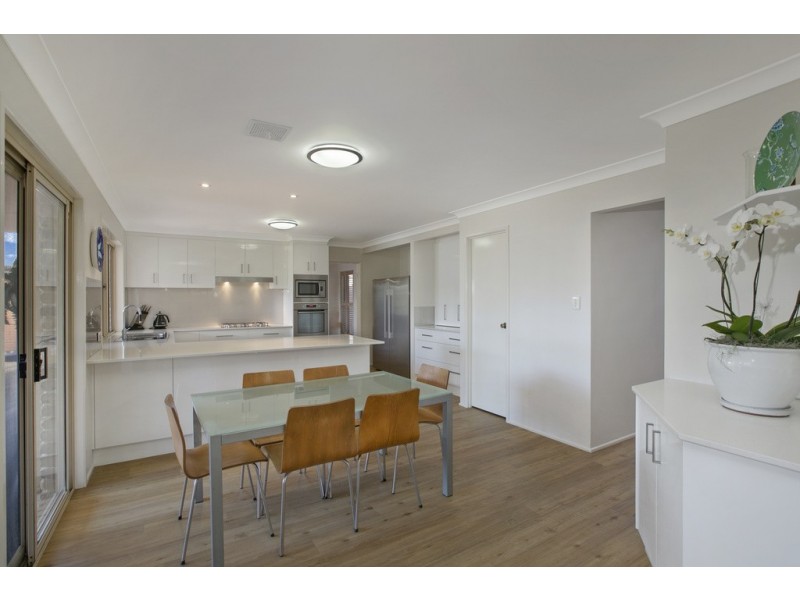 14 Keel Street, Birkdale QLD 4159