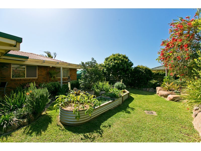 8 Day Court, Wellington Point QLD 4160