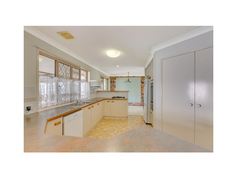 10 Cromwell Court, Alexandra Hills QLD 4161