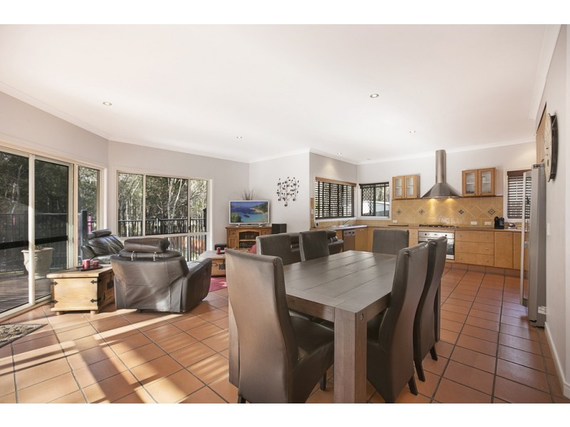 12 Wisteria Street, Ormiston QLD 4160