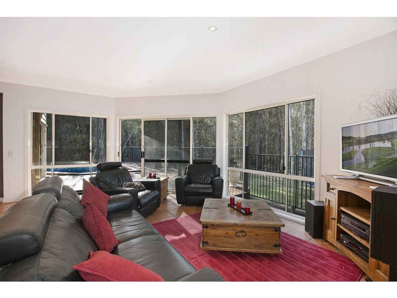 12 Wisteria Street, Ormiston QLD 4160