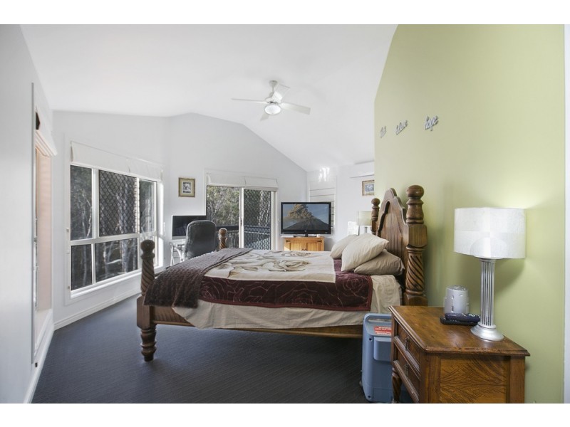 12 Wisteria Street, Ormiston QLD 4160