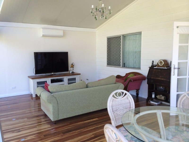 1 Fir Street, Victoria Point QLD 4165