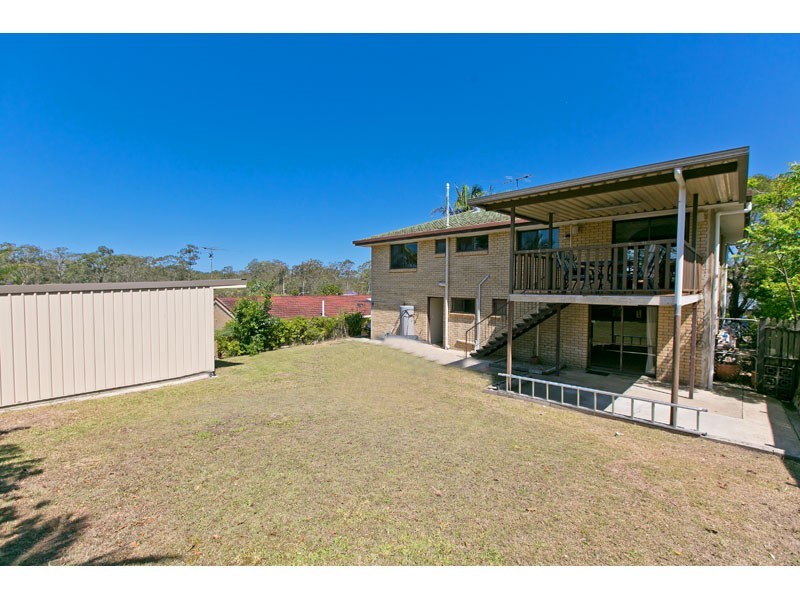 6 Pavuvu Street, Mansfield QLD 4122