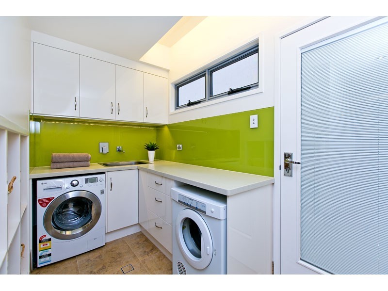 11 Princess Street, Cleveland QLD 4163