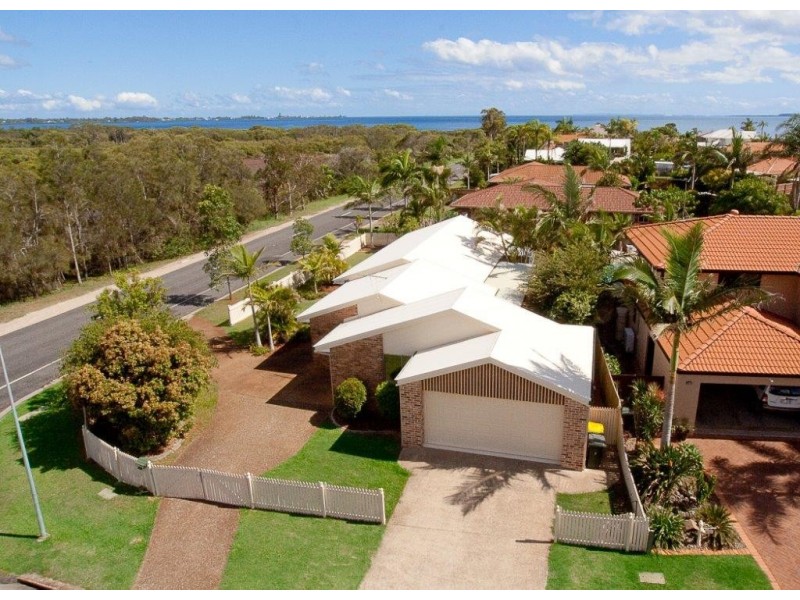 2 Tipplers Street, Victoria Point QLD 4165