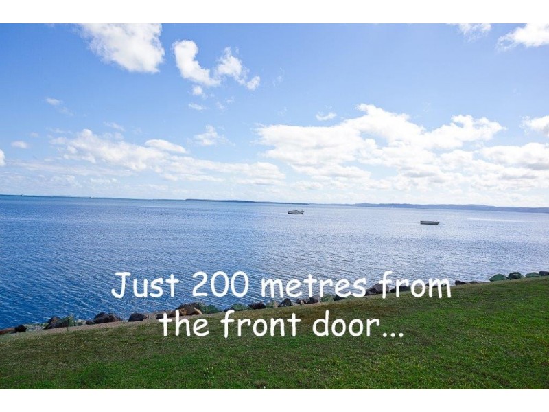 2 Tipplers Street, Victoria Point QLD 4165