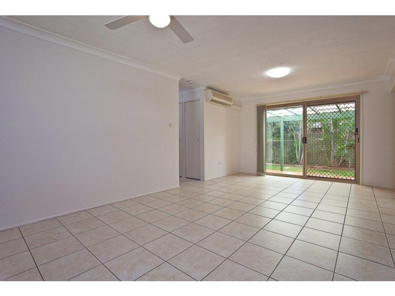 2 Tipplers Street, Victoria Point QLD 4165