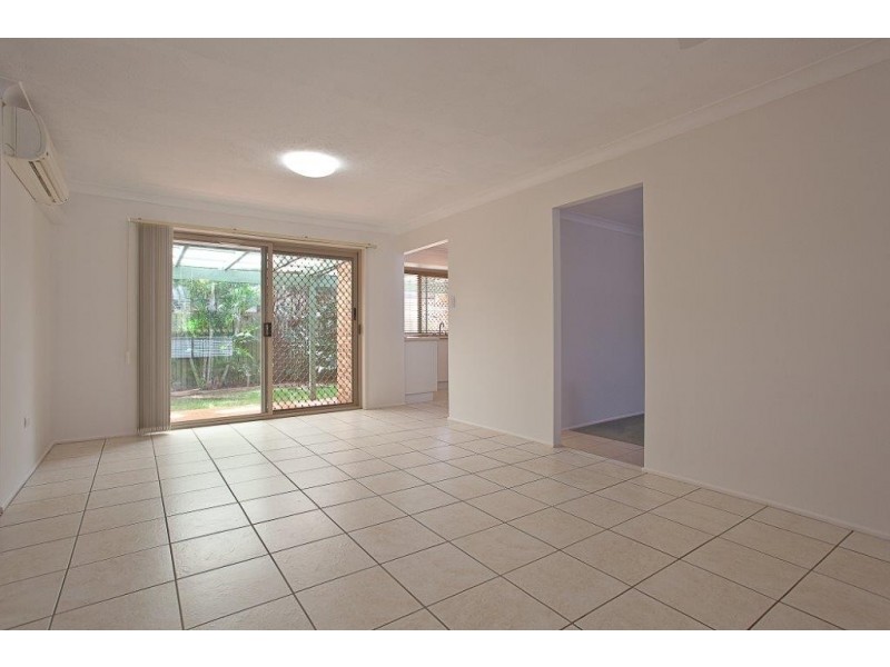 2 Tipplers Street, Victoria Point QLD 4165