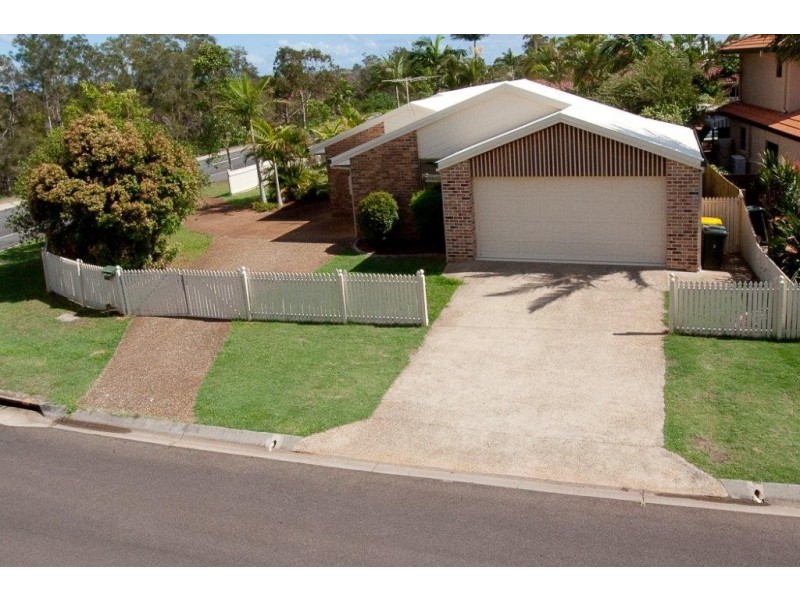 2 Tipplers Street, Victoria Point QLD 4165