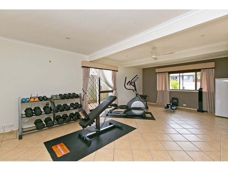 112 Burbank Road, Birkdale QLD 4159