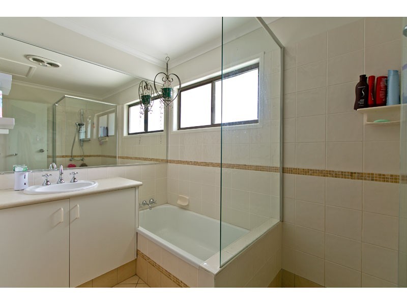 112 Burbank Road, Birkdale QLD 4159