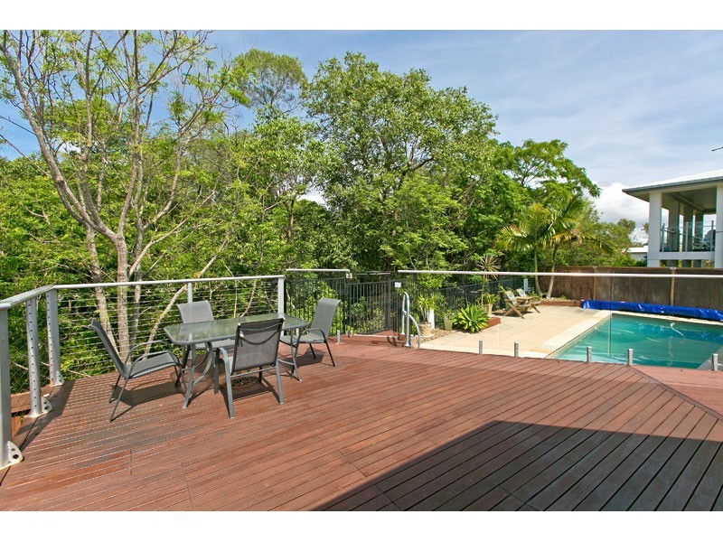 50 Sunningdale Drive, Redland Bay QLD 4165