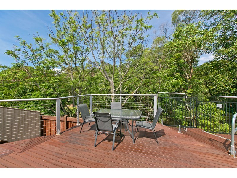 50 Sunningdale Drive, Redland Bay QLD 4165