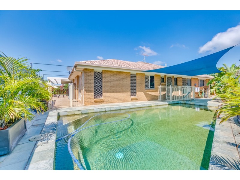 8 Norfolk Court, Victoria Point QLD 4165