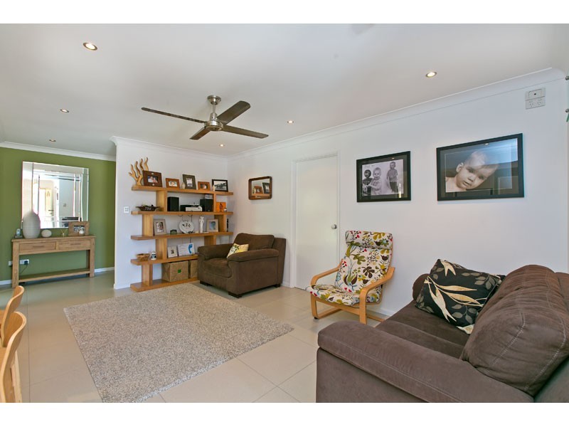 2 Day Court, Wellington Point QLD 4160