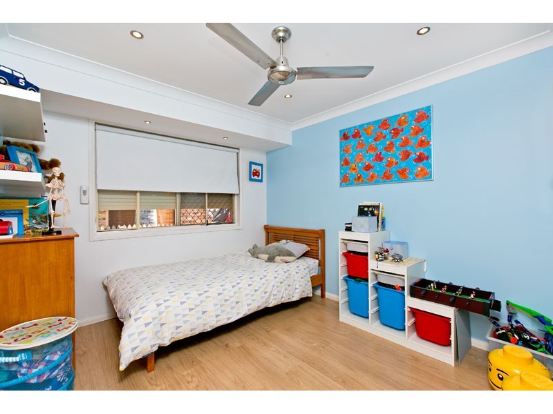 2 Day Court, Wellington Point QLD 4160