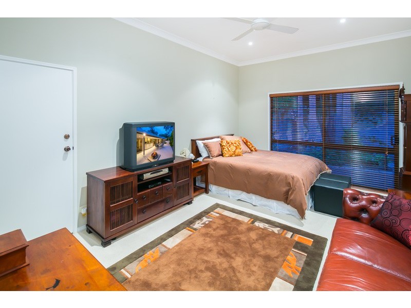 40 Avalon Road, Sheldon QLD 4157