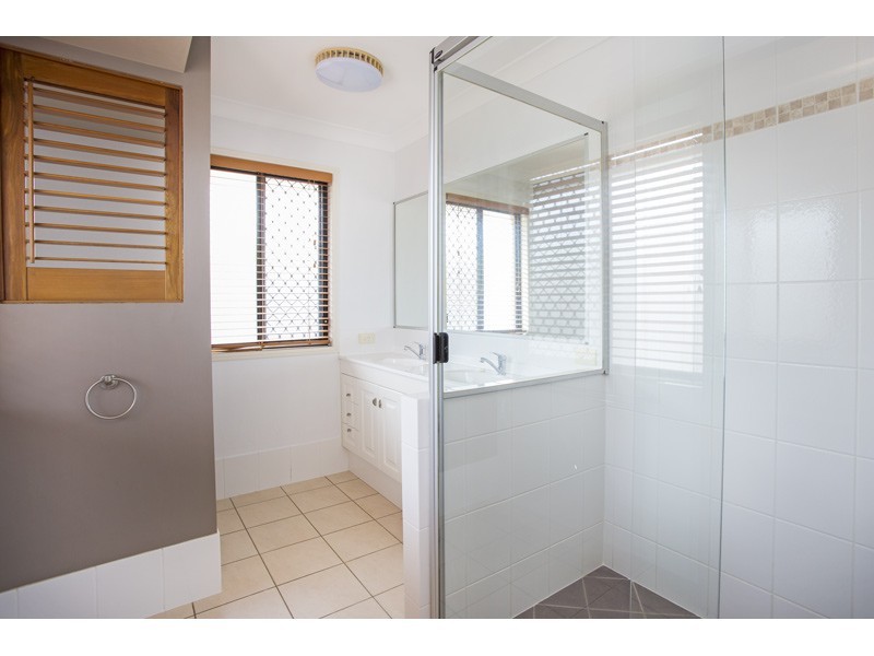 51 Trafalgar Vale Avenue, Wellington Point QLD 4160