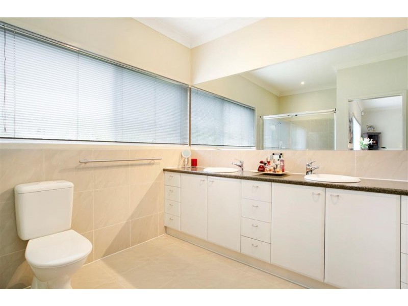 286 Queens Esplanade, Thorneside QLD 4158