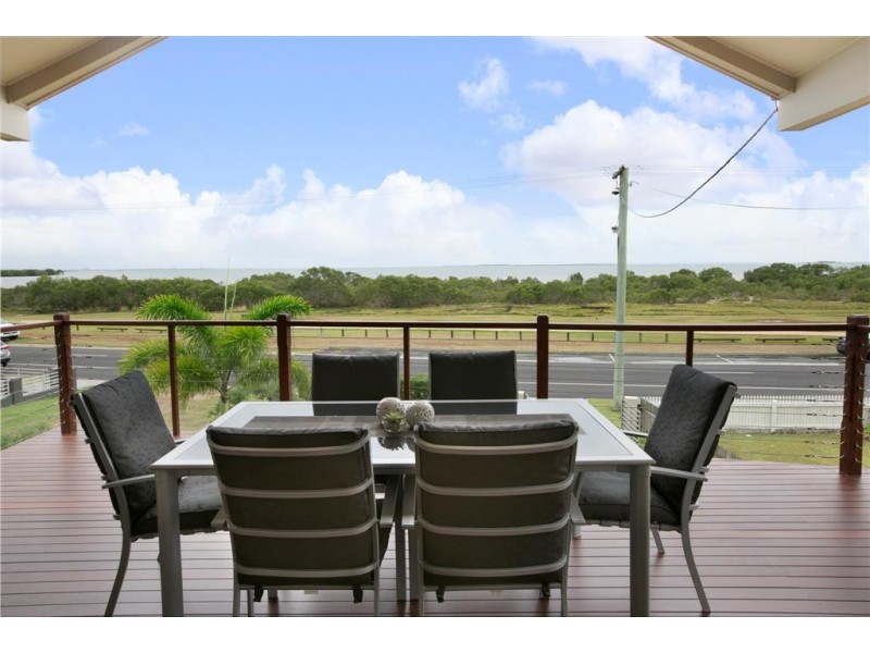 286 Queens Esplanade, Thorneside QLD 4158