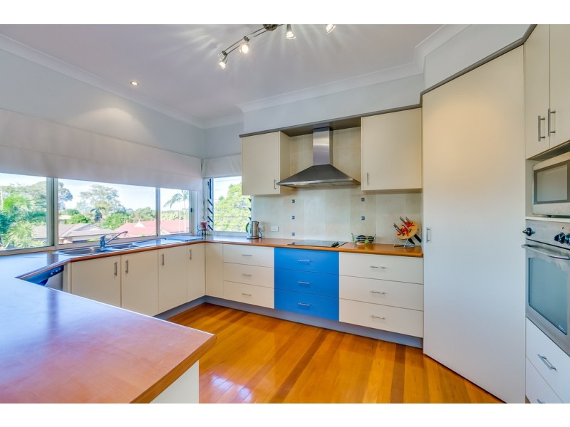 9 Queensbury Court, Wellington Point QLD 4160