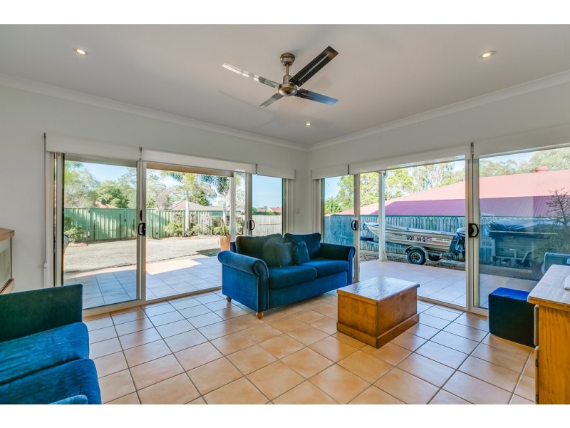9 Queensbury Court, Wellington Point QLD 4160