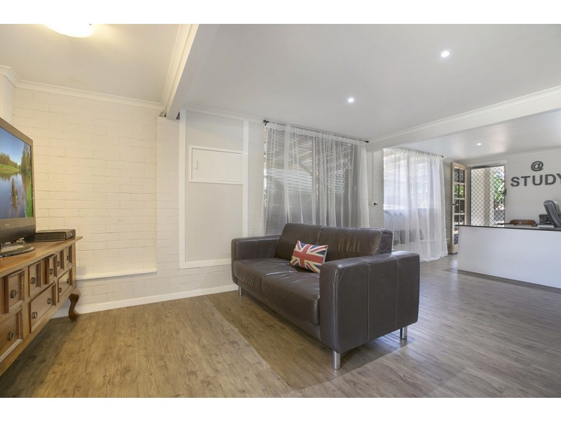 9 Boambillee Street, Thorneside QLD 4158