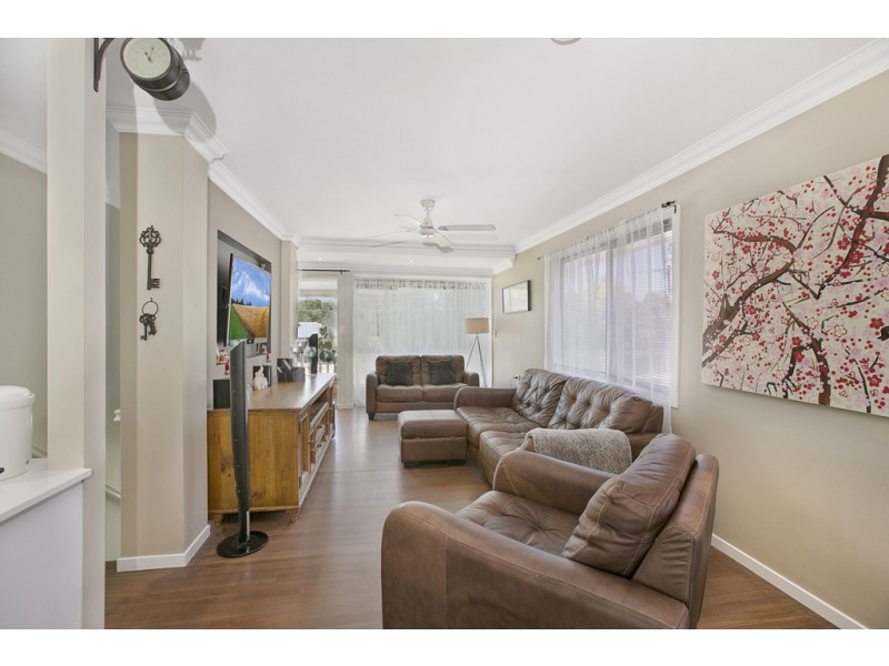 9 Boambillee Street, Thorneside QLD 4158