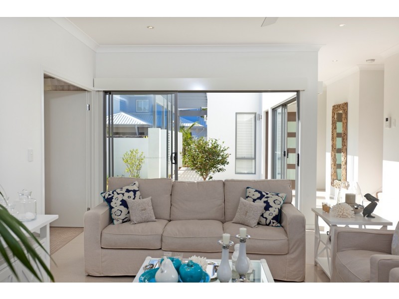 26/92-94 Sturgeon Street, Ormiston QLD 4160