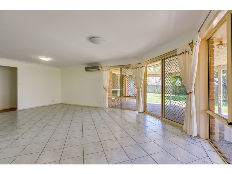 10 Zandra Street, Capalaba QLD 4157