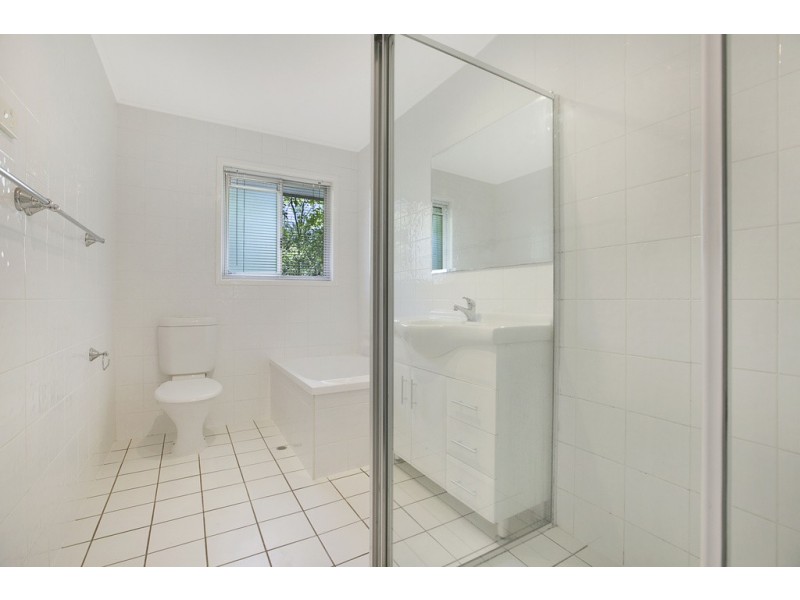 9 High View Drive, Cleveland QLD 4163
