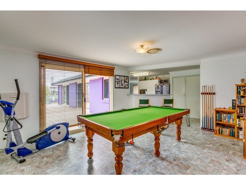 59 Mary Pleasant Drive, Birkdale QLD 4159