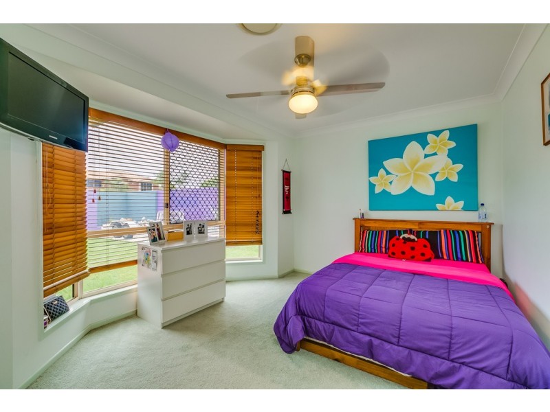 59 Mary Pleasant Drive, Birkdale QLD 4159