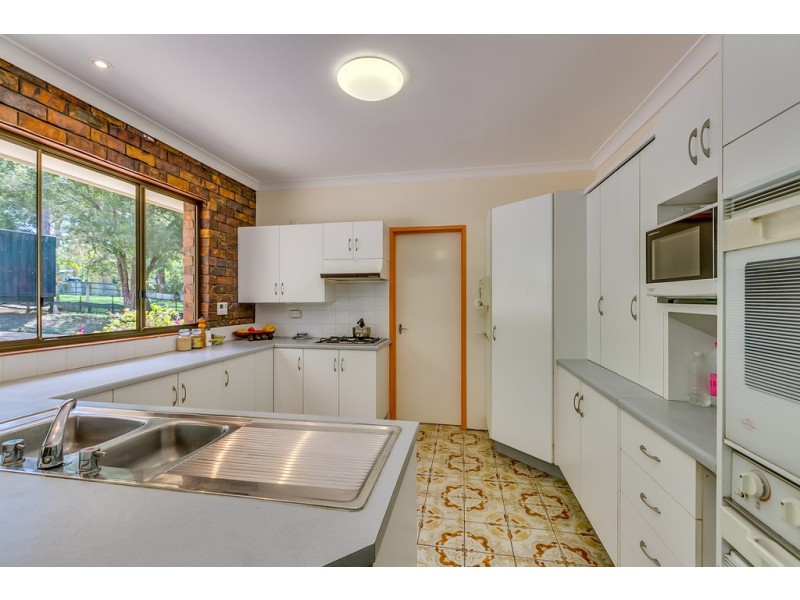 345 Redland Bay Road, Capalaba QLD 4157