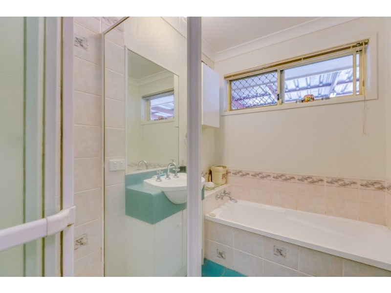 27 Middleton Court, Alexandra Hills QLD 4161